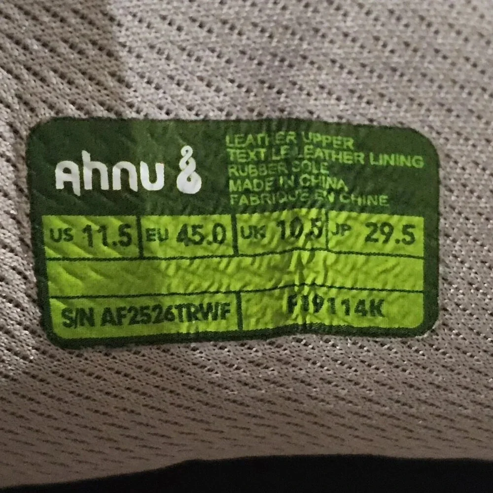 Ahnu parkside sneaker